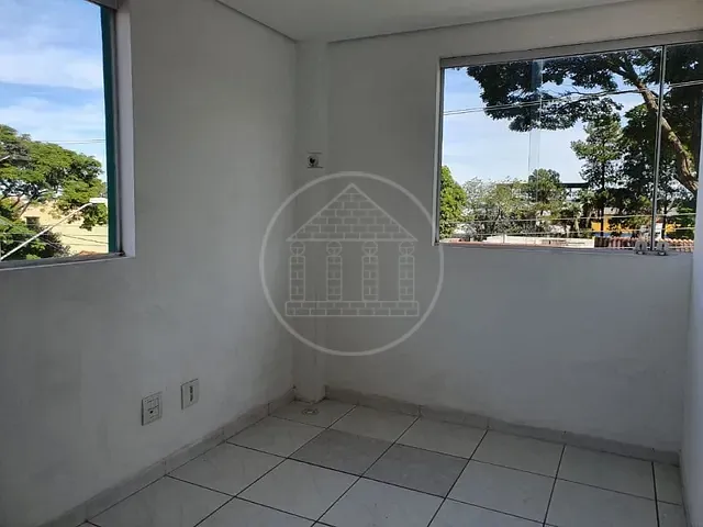 Sala com 356m², para alugar, no bairro Cidade Dutra em São Paulo