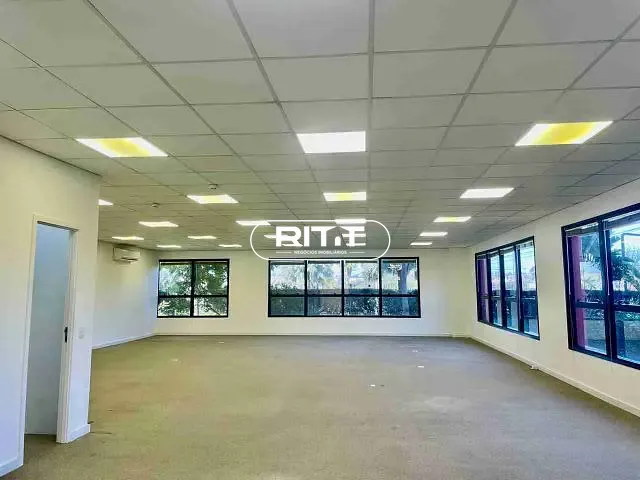 Sala com 194m², para alugar, no bairro Parque dos Resedás em Campinas