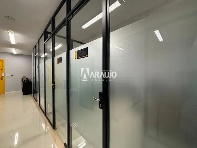 Sala para alugar, no bairro Centro em Navegantes