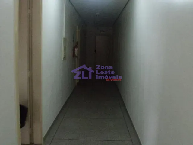 Sala com 38m², para alugar, no bairro Vila Carrão em São Paulo
