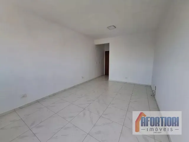 Sala à venda, no bairro Portão em Curitiba