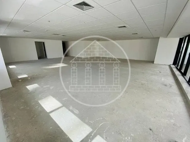 Sala para alugar, no bairro Barra Funda em São Paulo