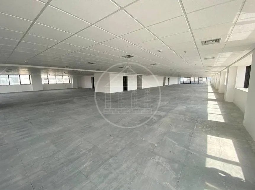 Sala-Conjunto, 1068 m² - Foto 1