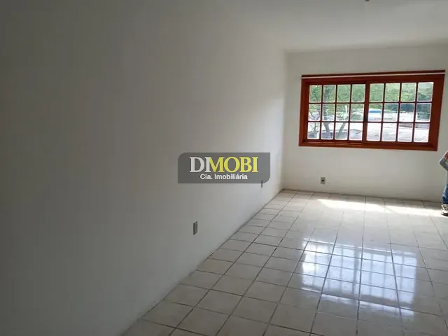 Sala com 32m², para alugar, no bairro Centro em Gravataí