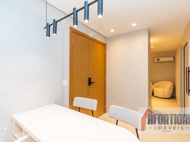 Sala para alugar, no bairro Centro em Curitiba