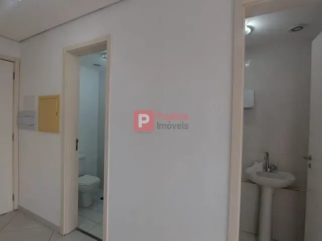 Sala com 65m², para alugar, no bairro Vila Almeida em São Paulo