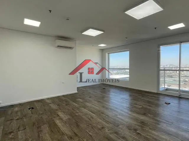 Sala com 37m², para alugar, no bairro Campestre em Santo André
