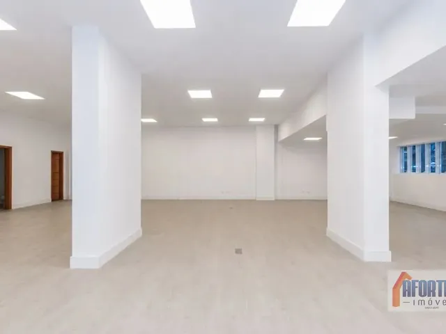 Sala para alugar, no bairro Centro em Curitiba