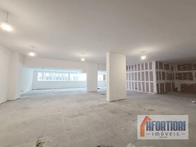 Sala para alugar, no bairro Batel em Curitiba