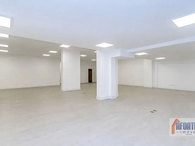Sala para alugar, no bairro Centro em Curitiba