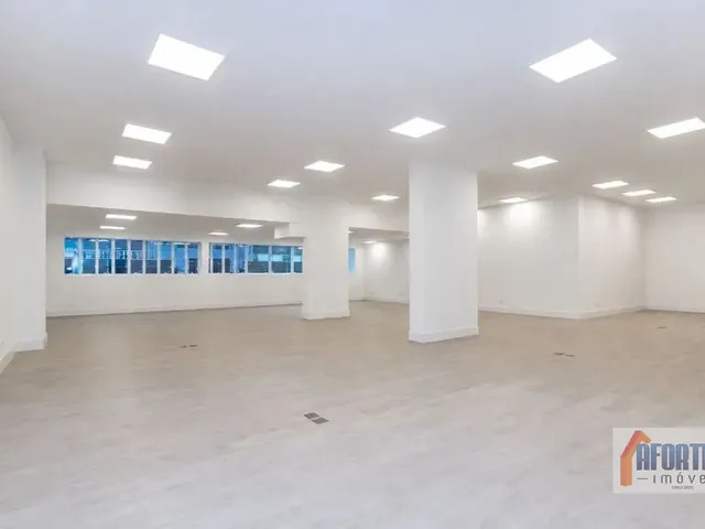 Sala para alugar, no bairro Centro em Curitiba