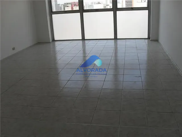 Sala à venda ou para alugar, no bairro Jardim São Dimas em São José dos Campos