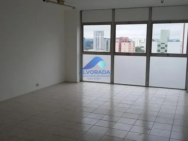 Sala à venda ou para alugar, no bairro Jardim São Dimas em São José dos Campos