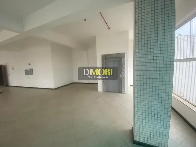 Sala com 700m², para alugar, no bairro COHAB C em Gravataí