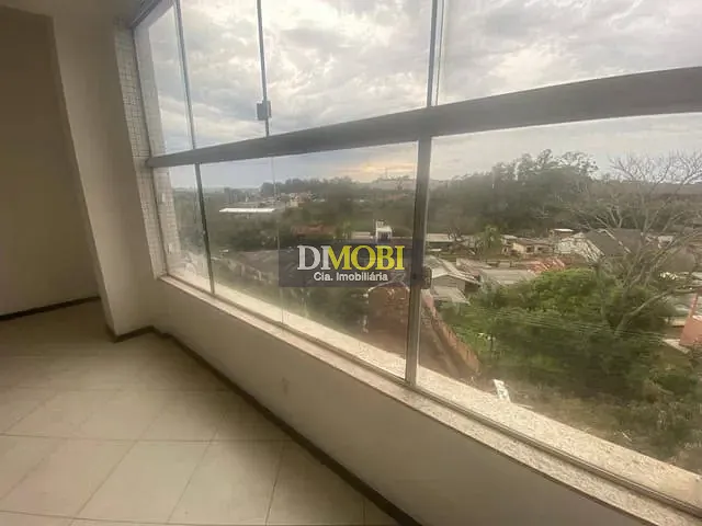 Sala com 700m², para alugar, no bairro COHAB C em Gravataí