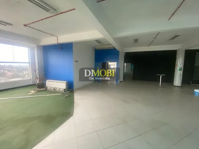 Sala com 700m², para alugar, no bairro COHAB C em Gravataí