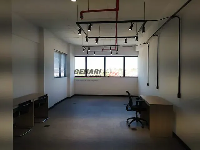 Sala com 44m², para alugar, no bairro Vila Homero em Indaiatuba