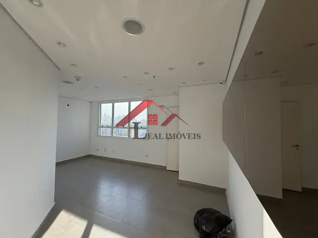 Sala para alugar, no bairro Jardim em Santo André