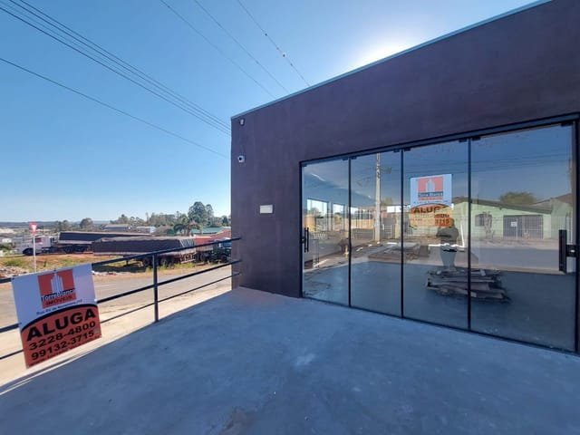Locação - Sala Comercial, 2 banheiros, 10 vagas rotativas, 80 m², Cará-Cará.