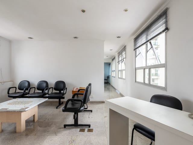 Sala com 68m², à venda, no bairro Jardim Paulista em São Paulo
