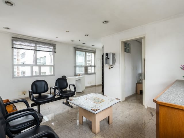 Sala com 68m², à venda, no bairro Jardim Paulista em São Paulo