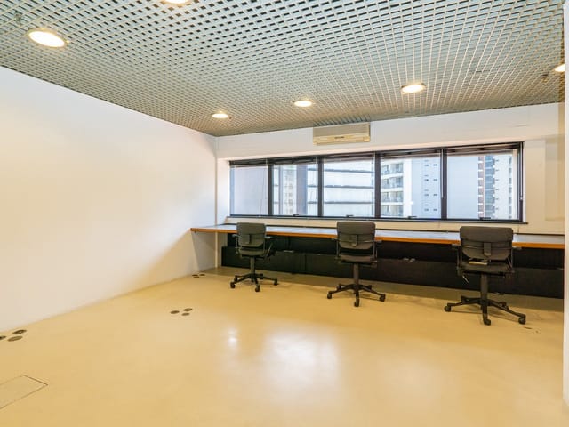 Sala com 45m², à venda, no bairro Vila Olímpia em São Paulo