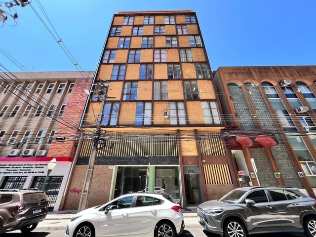 Locação - Sala Comercial, 25 m², Próximo a Catedral, Edificio Elyseu, Centro.