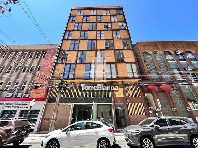Sala com 26m², para alugar, no bairro Centro em Ponta Grossa