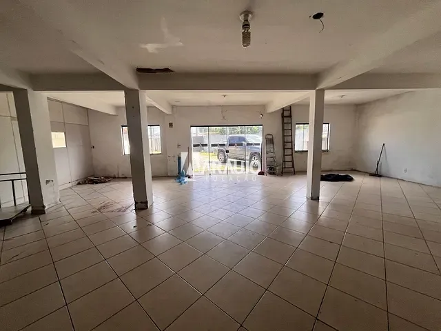 Sala com 490m², para alugar, no bairro São Domingos em Navegantes