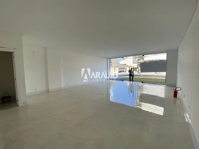 Sala para alugar, no bairro Centro em Itajaí
