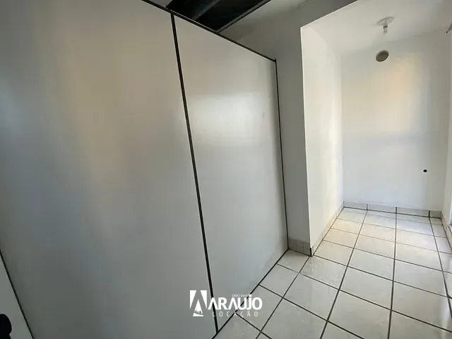Sala para alugar, no bairro Centro em Itajaí