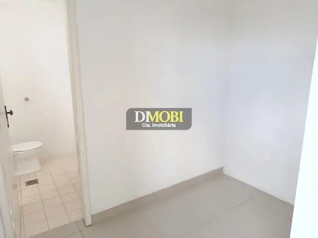 Sala à venda ou para alugar, no bairro Vila Imbui em Cachoeirinha