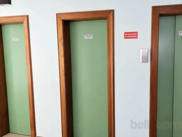 Sala à venda, no bairro Centro em Curitiba