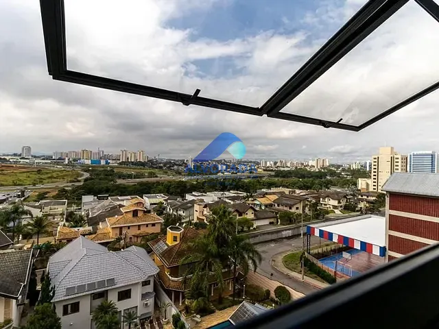 Sala à venda, no bairro Parque Residencial Aquarius em São José dos Campos