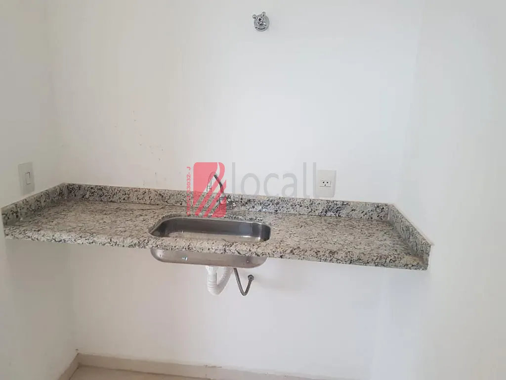 Conjunto Comercial / Sala  para aluguel, 45m² — foto 7 de 9