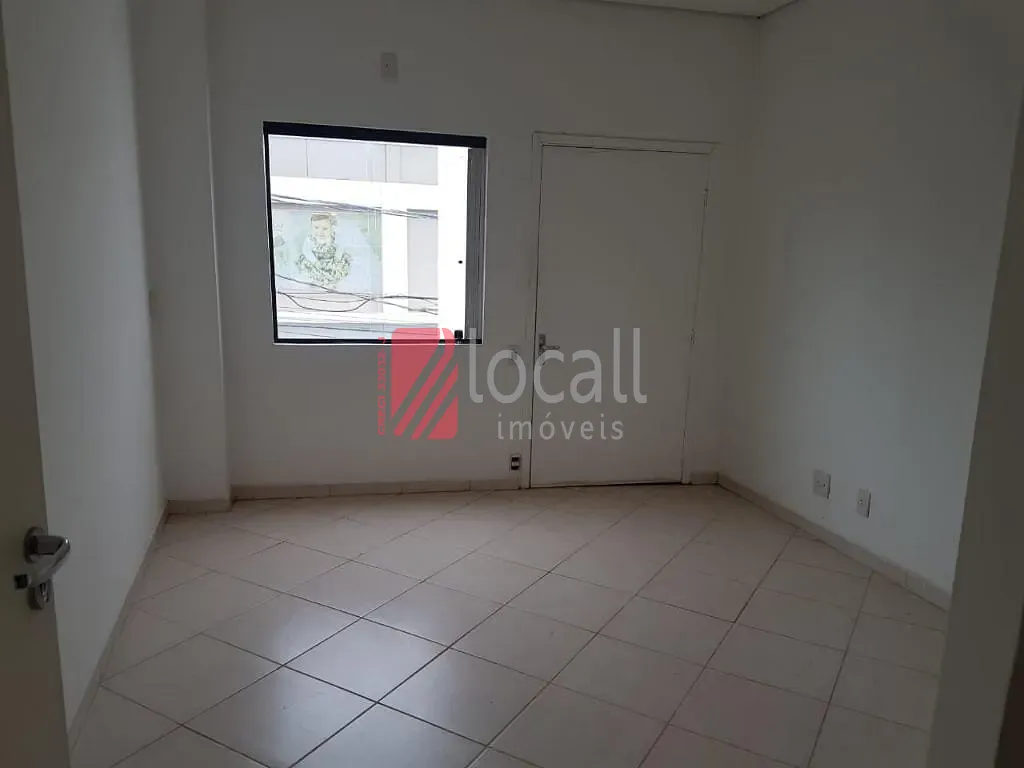 Conjunto Comercial / Sala  para aluguel, 45m² — foto 2 de 9