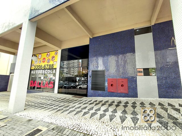 Sala para alugar, no bairro Cabral em Curitiba
