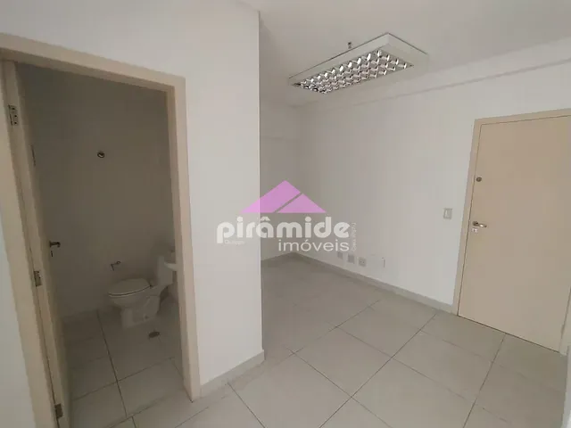 Sala com 33m², para alugar, no bairro Jardim Aquarius em São José dos Campos