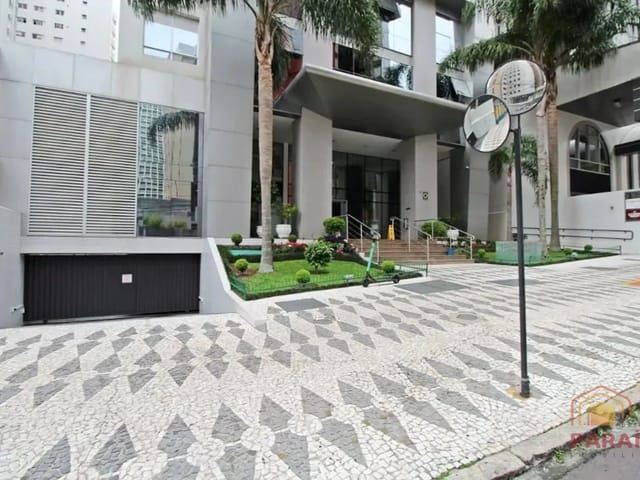 Sala à venda, no bairro Batel em Curitiba
