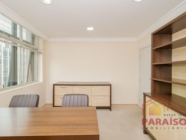 Sala para alugar, no bairro Centro em Curitiba