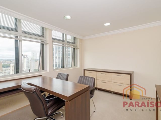 Sala para alugar, no bairro Centro em Curitiba