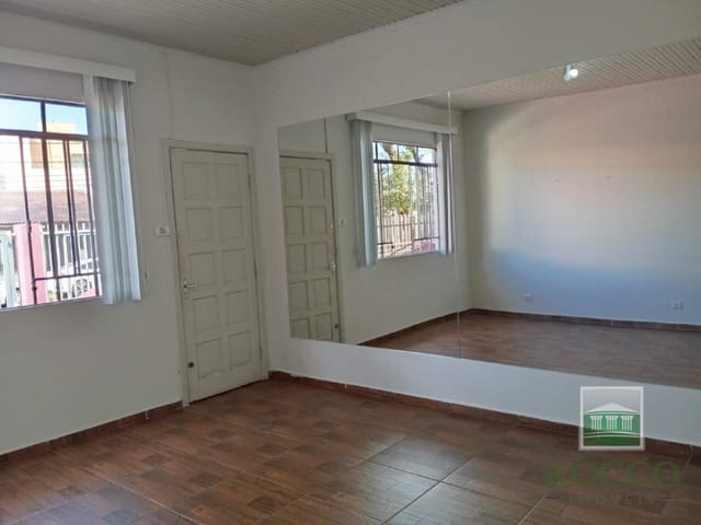 Sala com 15m², para alugar, no bairro BATEL em Curitiba