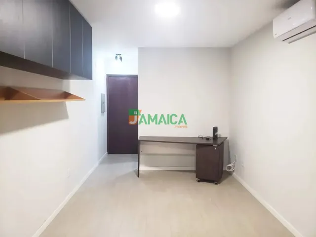 Sala com 9m², para alugar, no bairro BATEL em Curitiba