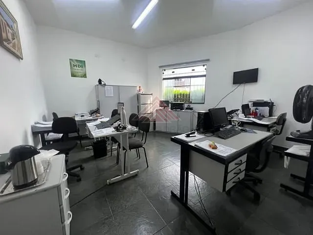 Sala com 117m², à venda, no bairro Matriz em Mauá