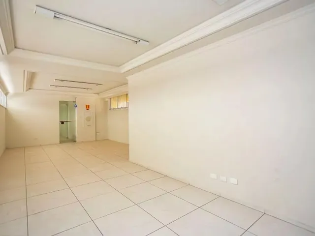 Sala para alugar, no bairro Centro em Curitiba
