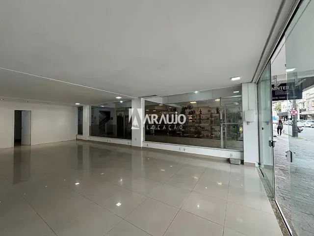 Sala para alugar, no bairro Centro em Itajaí