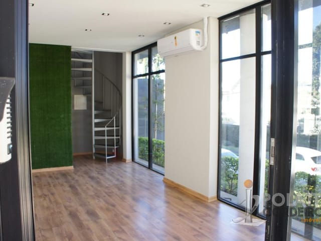 Sala para alugar, no bairro Bacacheri em Curitiba