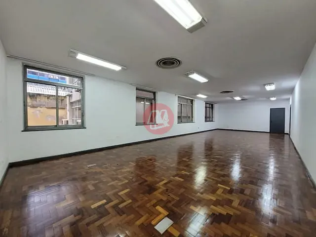 Sala com 500m², para alugar, no bairro Centro Histórico em Porto Alegre