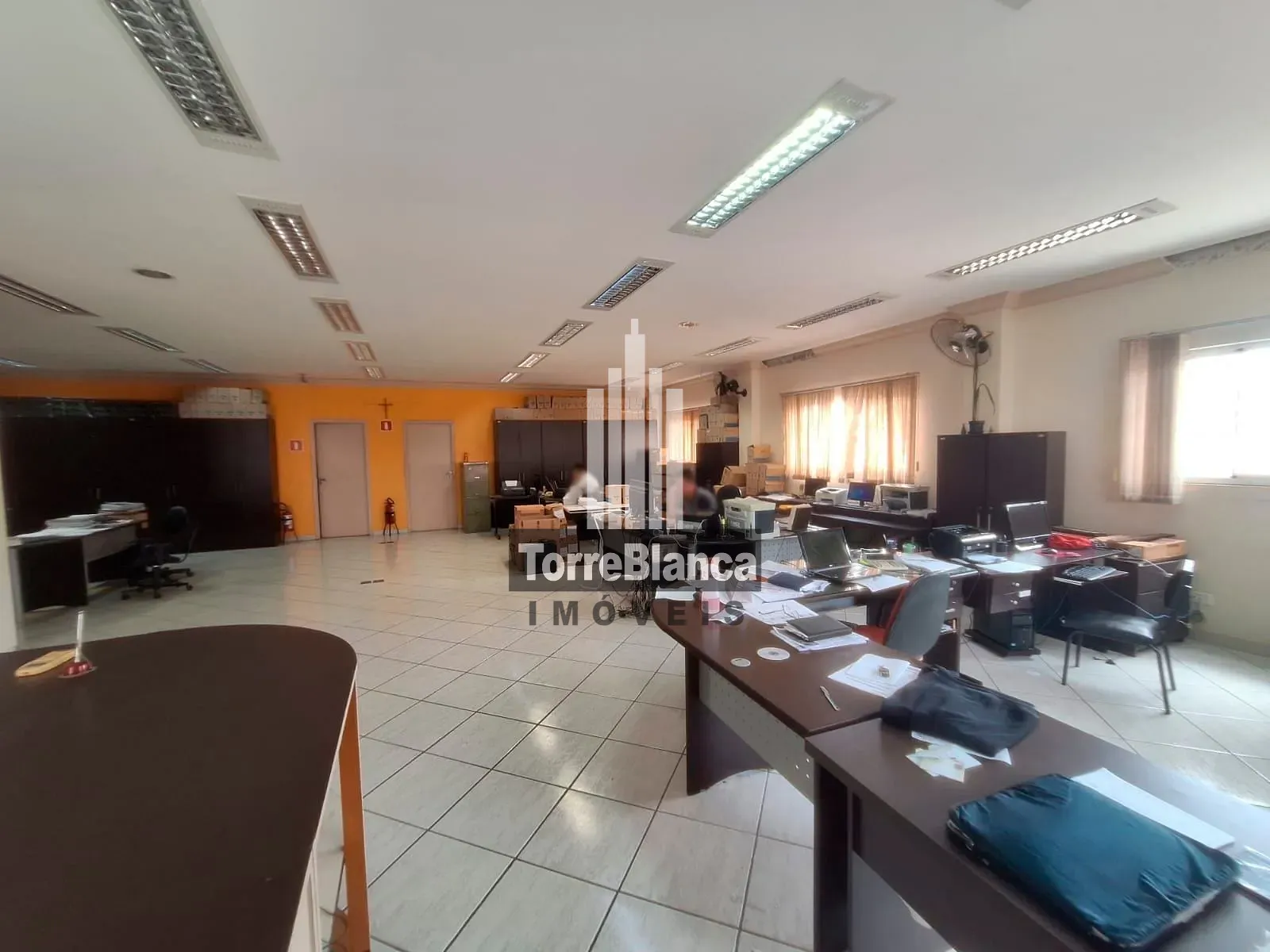 Sala-Conjunto, 195 m² - Foto 2