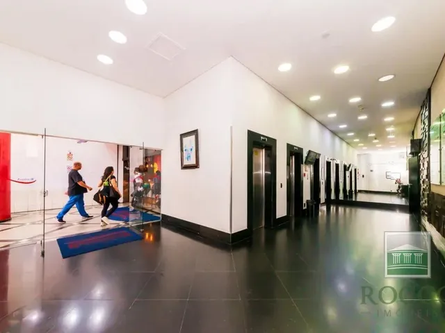 Sala à venda, no bairro Centro em Curitiba